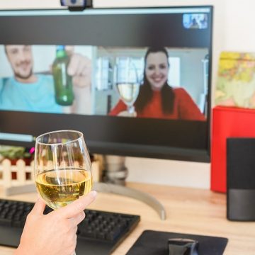 Tia Maria Sue: dos and don’ts of meeting and socializing on Zoom