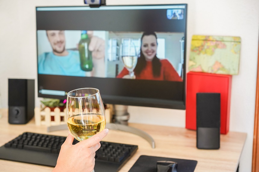 Tia Maria Sue: dos and don’ts of meeting and socializing on Zoom