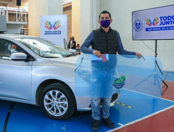 Un taxi a conductor que ayudó a captura del secuestrador