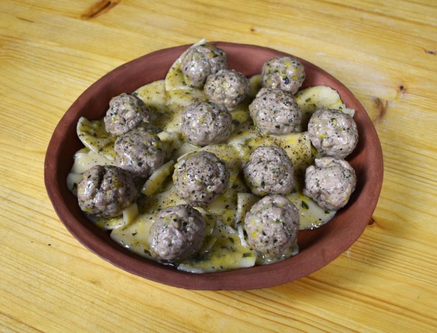 Ancient Roman Pasta with Spiced Meatballs Ancient Roman Pasta with Spiced Meatballs