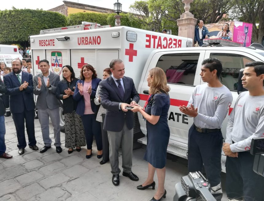 Perfect Day: Leticia Fernández De Noyola, president of the Red Cross council