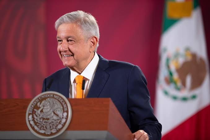 AMLO Authorizes Vaccine Purchases by Private Sector